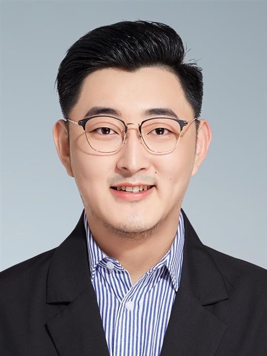 Ziang Zhao